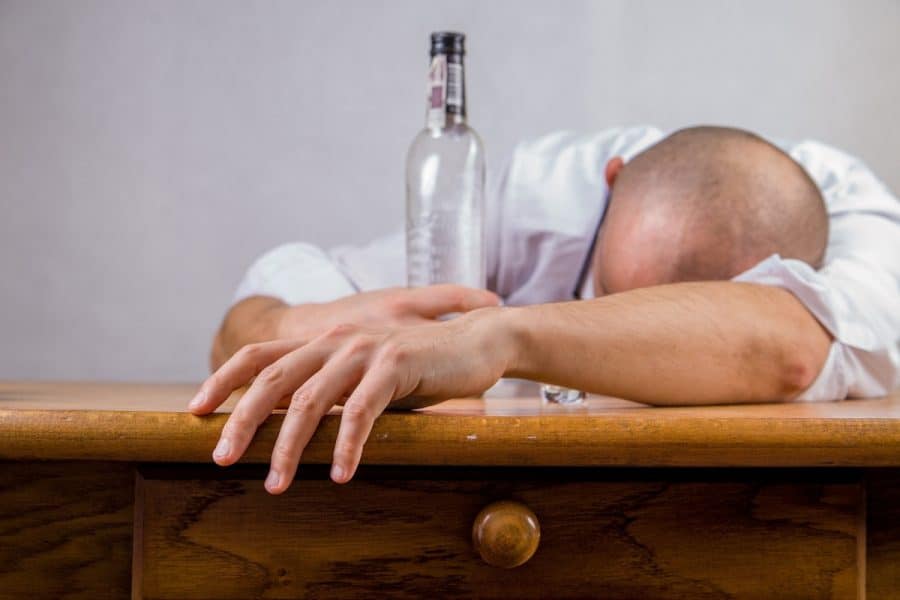 Explainer Video: Avoid Hangovers With This Simple Trick